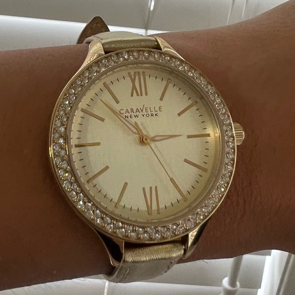 Caravelle New York Gold Watch - Picture 3 of 6